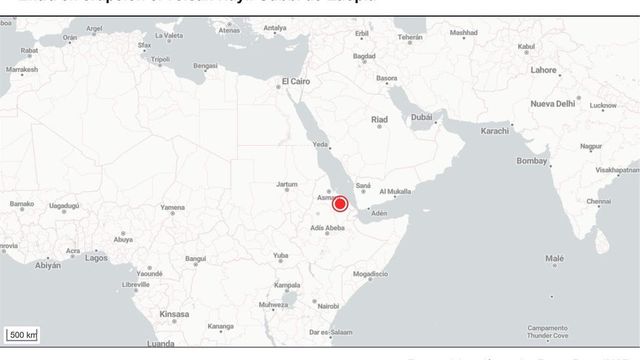 El volcán Hayli Gubbi de Etiopía entra en erupción por primera vez desde que hay registros