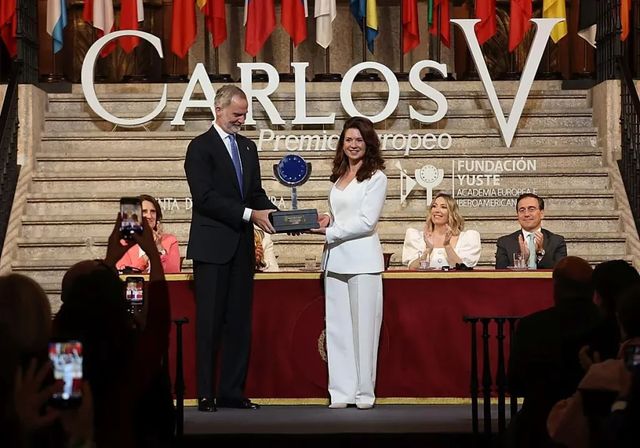 Felipe VI reivindica el trabajo del Comité Europeo de la Regiones «frente a la exaltación de la diferencia»
