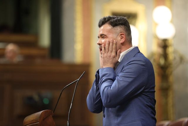 Pasos concretos en la izquierda