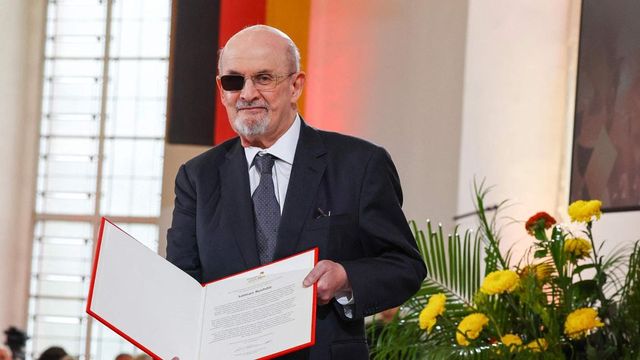 Salman Rushdie sarà al Salone del Libro di Torino