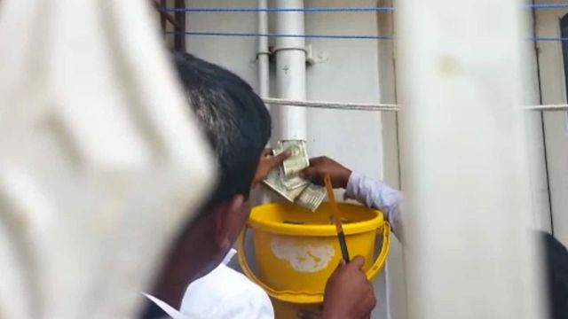 Anti-Corruption Raid Uncovers Pipeline Full of Cash in Bengaluru Official’s Home