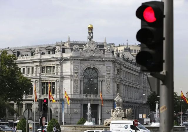 La deuda pública bate su máximo histórico con 1,691 billones de euros