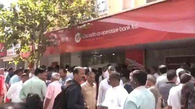 Bad news for customers of this bank as RBI imposes restrictions on withdrawal of funds