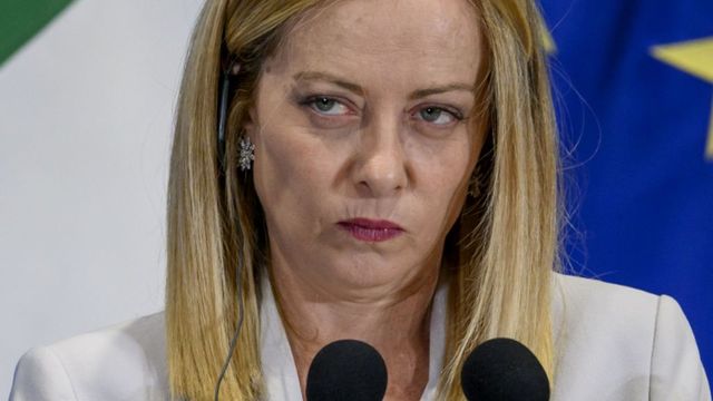 Италия суспендира споразумението за отбрана с Израел