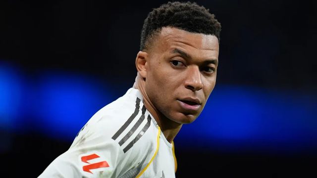 Mbappé responde a las críticas