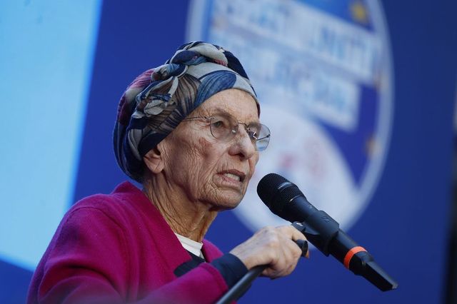 Emma Bonino ricoverata in terapia intensiva per problemi respiratori. Oggi sta meglio