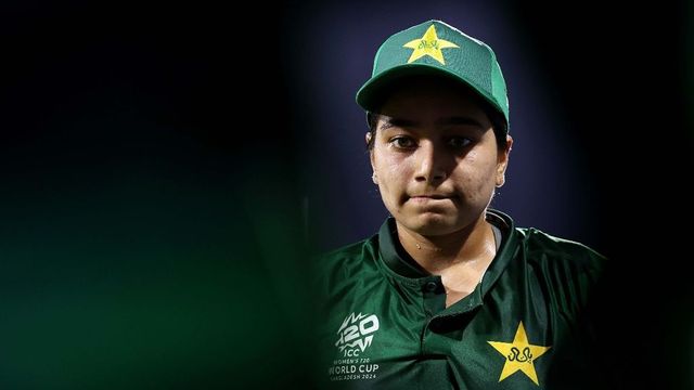 Pakistan captain Fatima Sana returns home after father dies