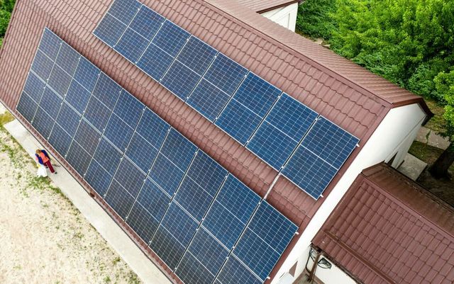 Programul Casa Verde Fotovoltaice – Se pot înscrie persoanele fizice din Regiunea Centru
