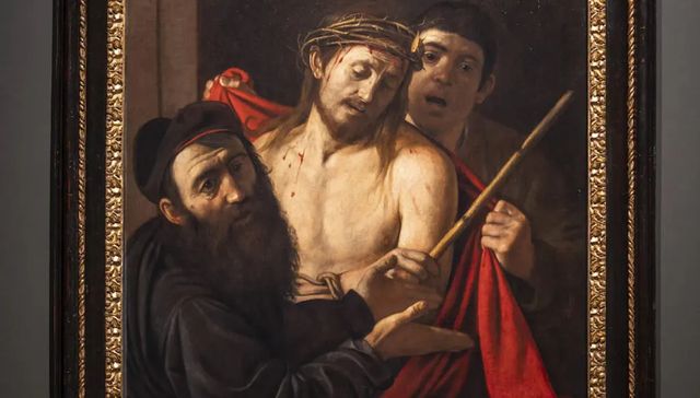 El 'Ecce Homo' perdido de Caravaggio ya brilla en el Prado, «donde debe estar»