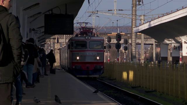 Mai multe trenuri înregistrează întârzieri