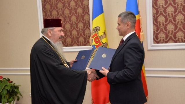Ministerul Apărării a semnat un acord de colaborare cu Mitropolia Basarabiei