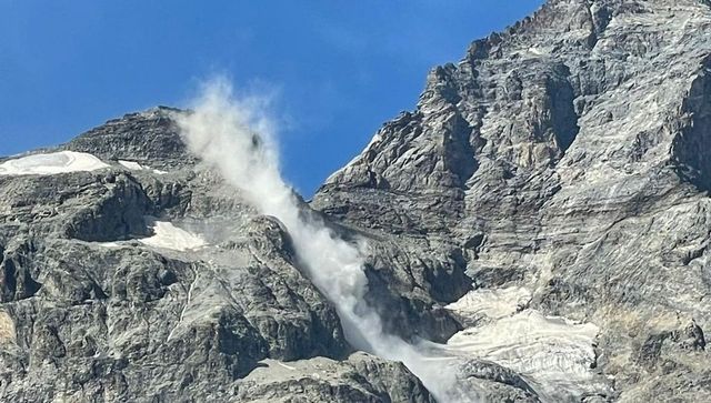 Monte Bianco francese, il sindaco chiede cauzione da 15 mila euro per chi vuole scalare