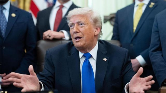 Trump alza i dazi sulle auto Ue al 25%