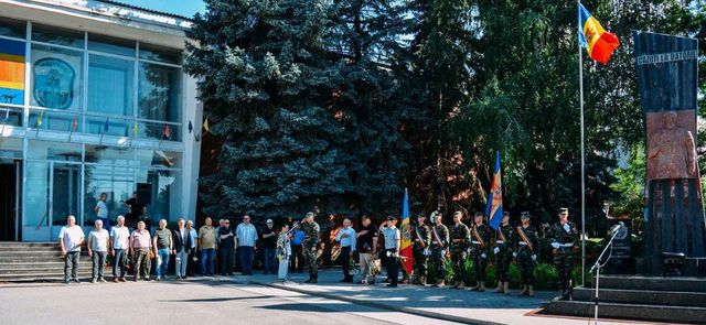Militari și civili au comemorat 34 de ani de la luptele de pe platoul Varnița – Tighina