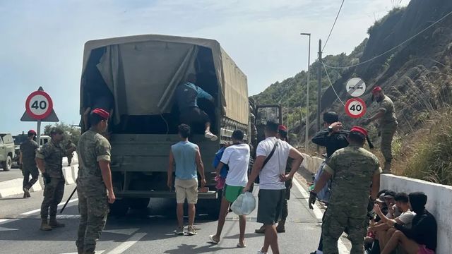 La Audiencia Nacional rechaza acordar el despliegue militar en la frontera de Ceuta que pidió Vox