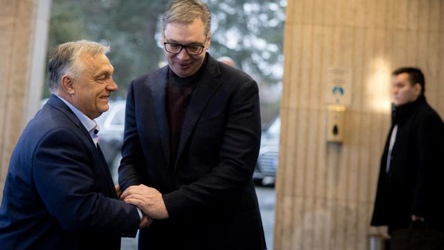 Az Egyesült Államok hozzájárult a nagy szerb kőolajcég orosz tulajdonrészének eladásához, a vevő akár Mol is lehet