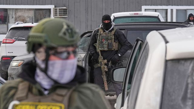 Los vídeos contradicen la versión oficial de Trump sobre el asesinato en Minneapolis