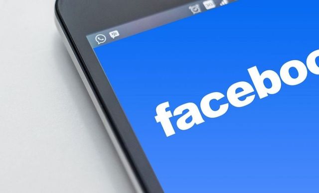 Facebook, amendată cu milioane de euro în Ungaria