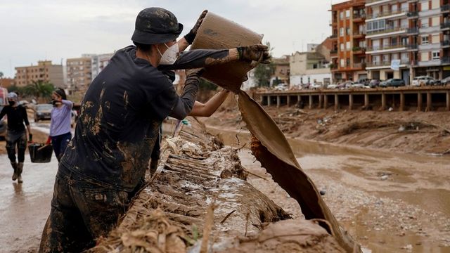 España pide a la UE cien equipos de bombeo de alta capacidad y cincuenta expertos por la DANA