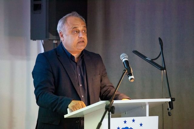 Congresul Autorităților Locale cere UE să monitorizeze reforma administrativă din Moldova
