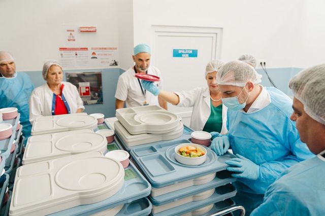 Ministrul Sănătății verifică hrana pacienților din spitale