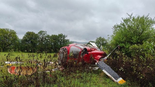 Private helicopter crashes in Pune, four injured