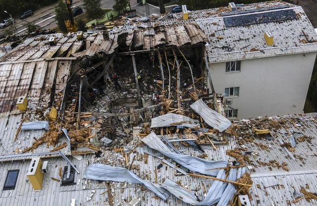 Kiev, 'nella notte 2 missili e 93 droni russi sull'Ucraina'