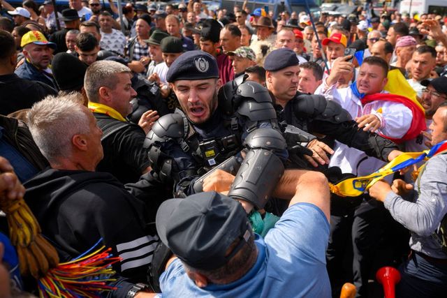 Protest contra violenței în Piața Victoriei. Jandarmeria anunță măsurile de siguranță