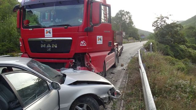 Шофьор загина при катастрофа на пътя София-Варна