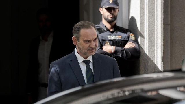 Ábalos y Koldo no convencen a Anticorrupción, que pide al Supremo que sigan en prisión por riesgo de fuga