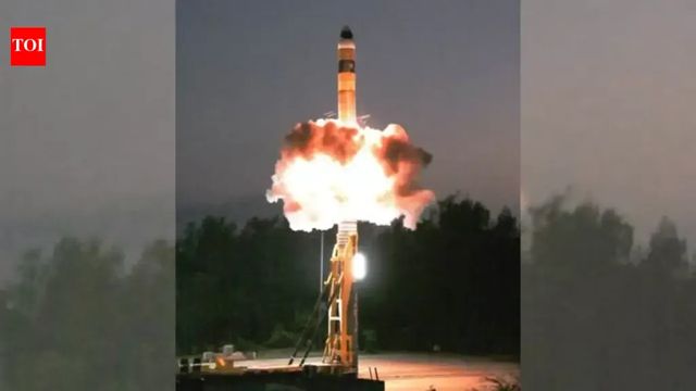 India tests Agni-5 missile capable of multiple nuclear strikes