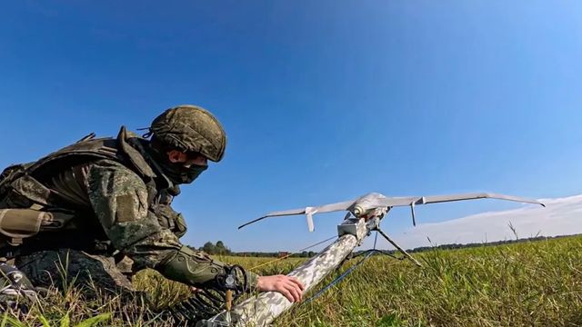 Пожар в рафинерия в руския Краснодарски край след украински удар с дронове