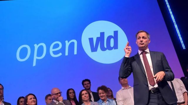 El primer ministro de Bélgica anuncia que dimitirá tras confirmarse el avance de la ultraderecha