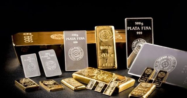 El oro supera los 5.000 dólares por primera vez ante el riesgo geopolítico y la debilidad del dólar