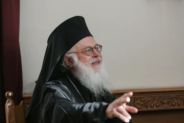 Arhiepiscopul Anastasios, șeful bisericii din Albania, a murit la 95 de ani