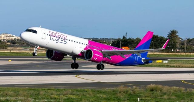 Wizz Air reia cursele de pe Aeroportul Internațional București-Băneasa