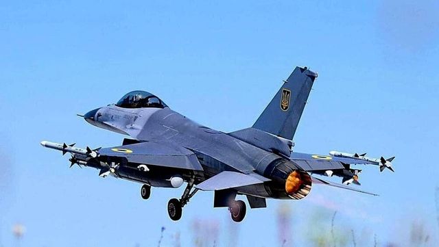 Avioanele F-16 ale Ucrainei ar fi doborât recent primul avion de vânătoare rusesc, într-o luptă aeriană