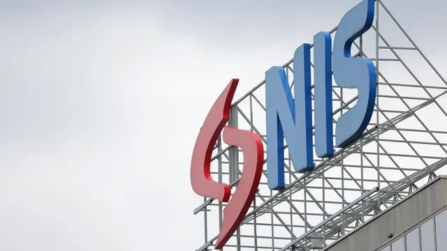 Сърбия спира износа на суров петрол, бензин и дизел