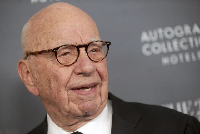 Vârsta este doar o cifră în buletin pentru Rupert Murdoch. Magnatul în vârstă de 93 de ani s-a căsătorit pentru a cincea oară