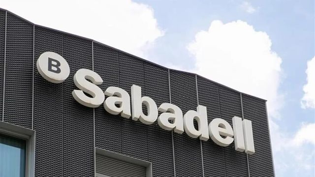 El Banco Sabadell gana 347 millones hasta marzo, un 29,1% menos por intereses y prejubilaciones
