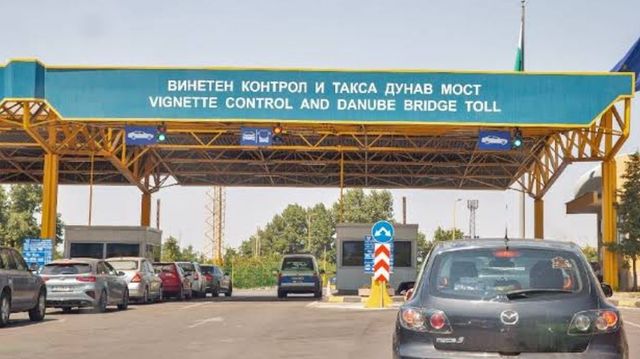 Vacanțele cu mașina se scumpesc – Bulgaria majorează cu 30% prețul vinietelor din 1 august