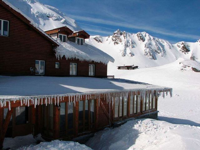 Zăpadă de 180 de cm la Bâlea Lac