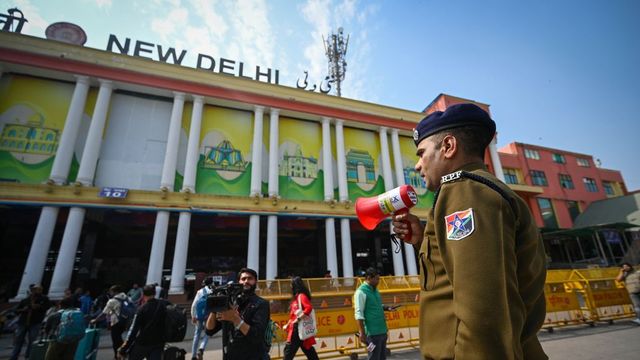 'Why Did Number Of Tickets Sold Exceed Limit?' SC On New Delhi Railway Station Stampede