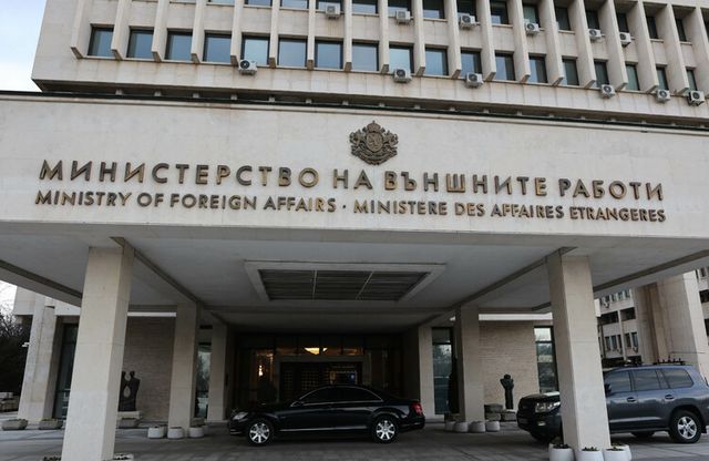 МВнР потвърди, че посланикът на Русия Елеонора Митрофанова е връчила нота за отмяна на решението за експулсиране на 70 руски дипломати