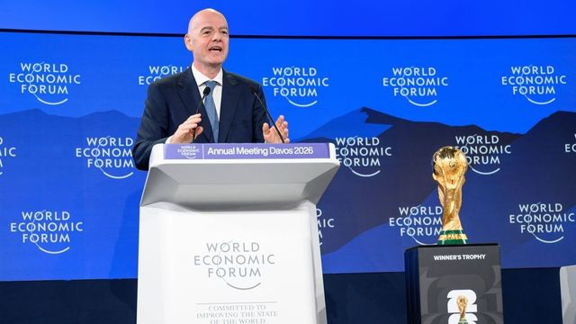 Gianni Infantino dinamitează fotbalul internațional și cere ca Rusia să fie reprimită în competiții
