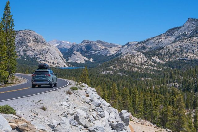 Trump analizează în secret să vândă o parte din parcul Yosemite către un dezvoltator imobiliar