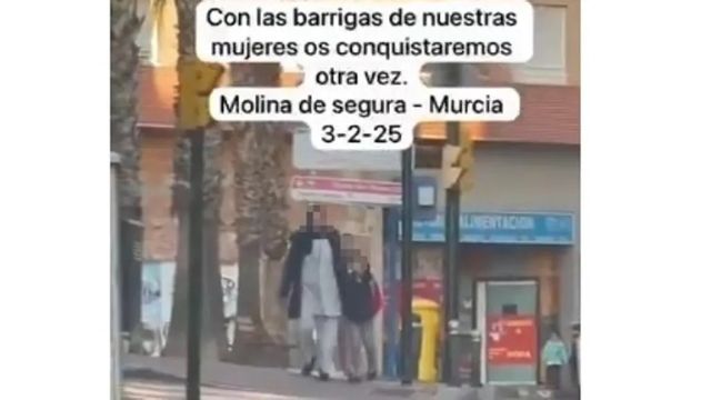 Polémica por un vídeo xenófobo en TikTok de un político en Murcia