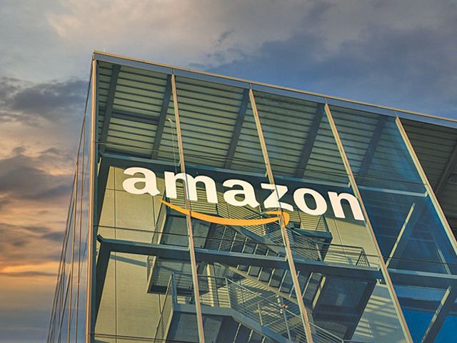 Amazon suspendă livrările cu drone în SUA după incidente în timpul testelor