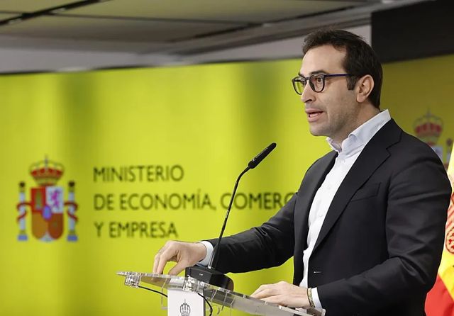 El Gobierno lanzará ayudas fiscales específicas para el campo y el transporte