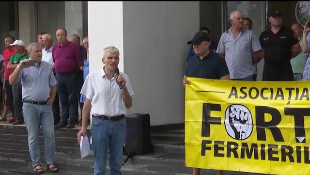 Fermierii moldoveni cer rambursarea integrală a accizei la motorină